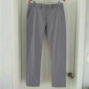 Like new! J Crew flex slim chinos 32 x 32